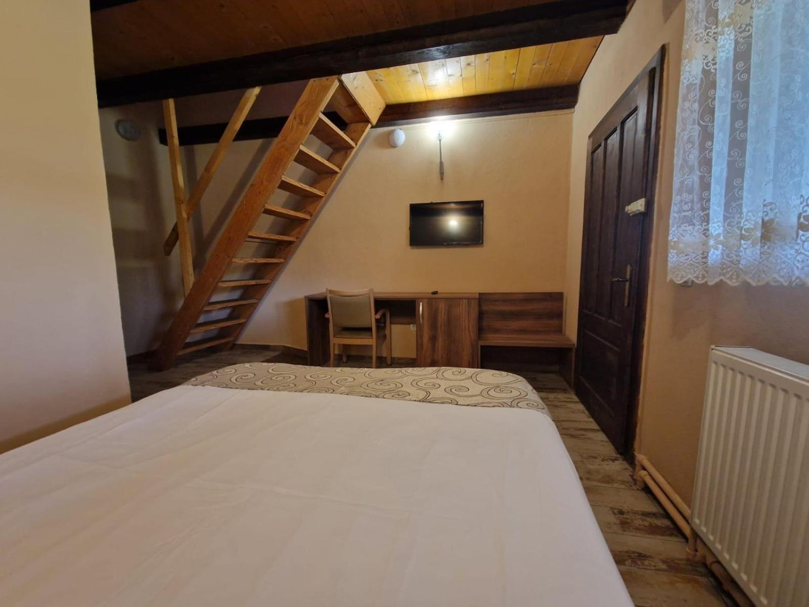 Vila Sura Razoare Sighişoara Exteriör bild