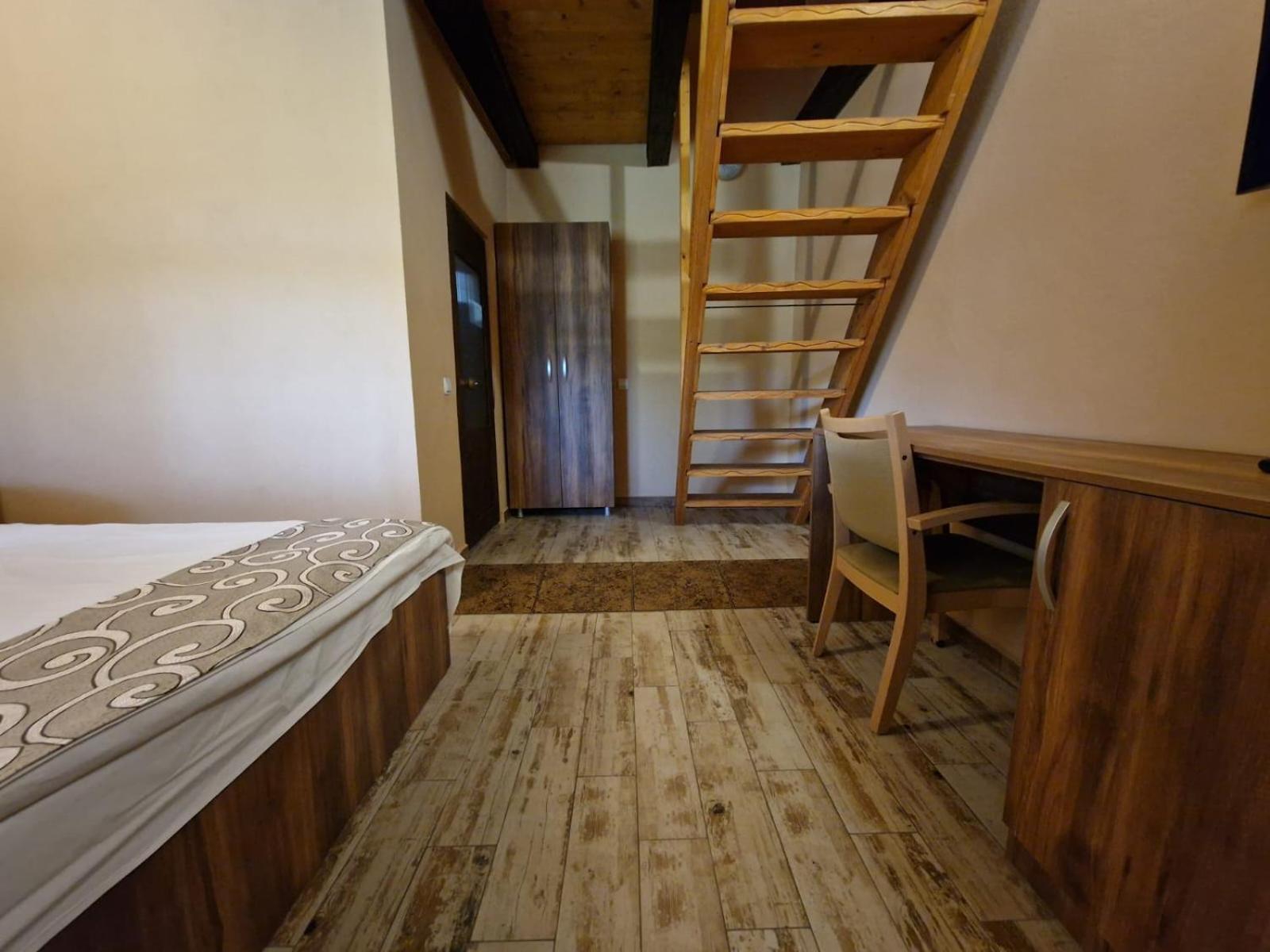 Vila Sura Razoare Sighişoara Exteriör bild